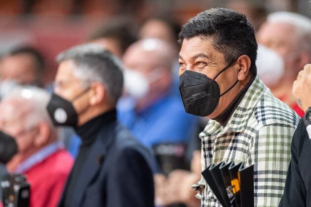 Giovane Elber strahlt, FC Bayern Basketball vs. Panathinaikos Athen, Euroleague, 18.11.2021 Muenchen Bayern Deutschland