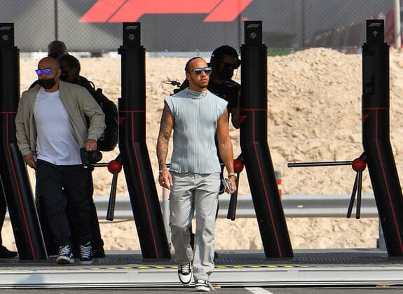 (211119) -- DOHA, Nov. 19, 2021 -- Mercedes-AMG Petronas driver Lewis Hamilton of Britain arrives at the Losail International Circuit ahead of the Qatar Formula One Grand Prix in Doha, Qatar, Nov. 18, 2021. (Photo by Nikku Xinhua) (SP)QATAR-DOHA-F1-LOSAIL INTERNATIONAL CIRCUIT yangyuanyong 