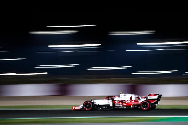 99 GIOVINAZZI Antonio (ita), Alfa Romeo Racing ORLEN C41, action during the Formula 1 Ooredoo Qatar Grand Prix 2021, 20th round of the 2021 FIA Formula One World Championship, WM, Weltmeisterschaft from November 19 to 21, 2021 on the Losail International Circuit, in Lusail, Qatar - F1 - QATAR GRAND PRIX 2021 DPPI Panoramic  00121041_FGO05944.JPG_