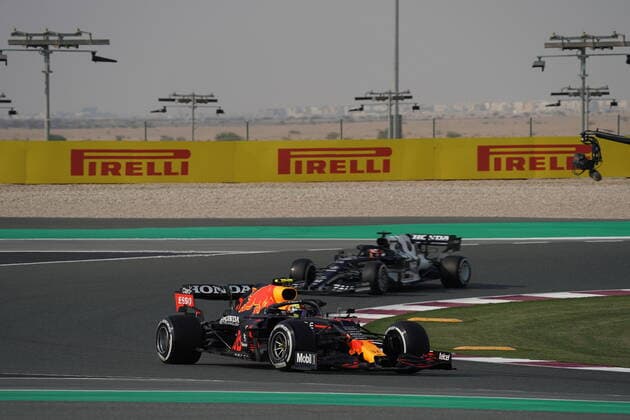 Formula 1 Ooredoo Qatar Grand Prix 2021 19.11.2021, Losail International Circuit, Doha, Formula 1 Ooredoo Qatar Grand Prix 2021 ,im Bild Sergio Perez (MEX), Red Bull Racing Honda