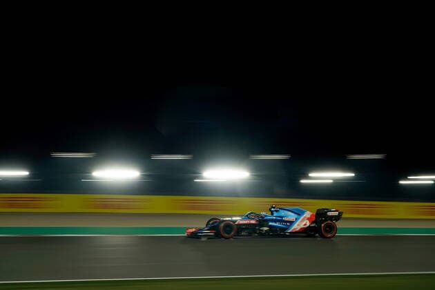 Formula 1 Ooredoo Qatar Grand Prix 2021 19.11.2021, Losail International Circuit, Doha, Formula 1 Ooredoo Qatar Grand Prix 2021 ,im Bild Esteban Ocon (FRA), Alpine F1 Team