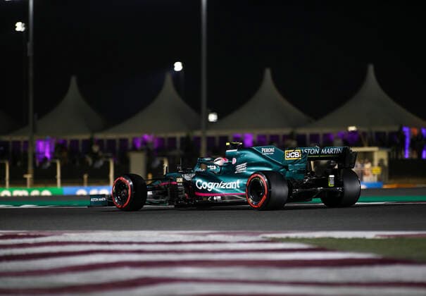 5 Sebastian Vettel (GER, Aston Martin Cognizant F1 Team), F1 Grand Prix of Qatar at Losail International Circuit on November 19, 2021 in Doha, Qatar. (Photo by HOCH ZWEI) Doha Qatar