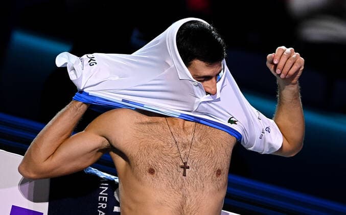 Italy Tennis ATP, Tennis Herren Finals 6700244 19.11.2021 Serbia s Novak Djokovic reacts during the group stage singles tennis match of the ATP Finals against Britain s Cameron Norrie at the Pala Alpitour venue in Turin, Italy. Alexey Filippov Sputnik Turin Italy  Copyright: xAlexeyxFilippovx