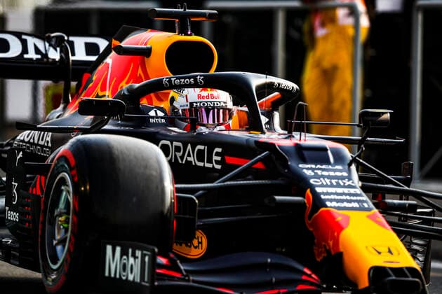 33 VERSTAPPEN Max (nld), Red Bull Racing Honda RB16B, action during the Formula 1 Ooredoo Qatar Grand Prix 2021, 20th round of the 2021 FIA Formula One World Championship, WM, Weltmeisterschaft from November 19 to 21, 2021 on the Losail International Circuit, in Lusail, Qatar - F1 - QATAR GRAND PRIX 2021 DPPI Panoramic  00121041_FG0D6787.JPG_