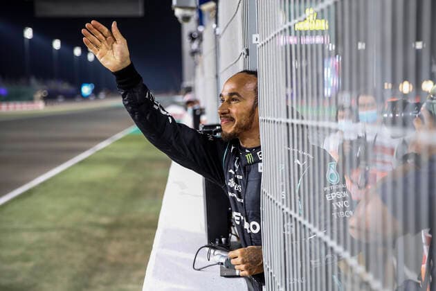 HAMILTON Lewis (gbr), Mercedes AMG F1 GP W12 E Performance, portrait pole position during the Formula 1 Ooredoo Qatar Grand Prix 2021, 20th round of the 2021 FIA Formula One World Championship, WM, Weltmeisterschaft from November 19 to 21, 2021 on the Losail International Circuit, in Lusail, Qatar - F1 - QATAR GRAND PRIX 2021 DPPI Panoramic  00121041__B2_3963