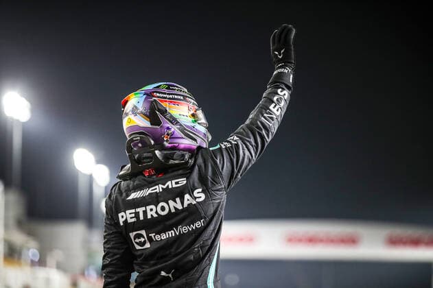 HAMILTON Lewis (gbr), Mercedes AMG F1 GP W12 E Performance, portrait during the Formula 1 Ooredoo Qatar Grand Prix 2021, 20th round of the 2021 FIA Formula One World Championship, WM, Weltmeisterschaft from November 19 to 21, 2021 on the Losail International Circuit, in Lusail, Qatar - F1 - QATAR GRAND PRIX 2021 DPPI Panoramic  FGO06240