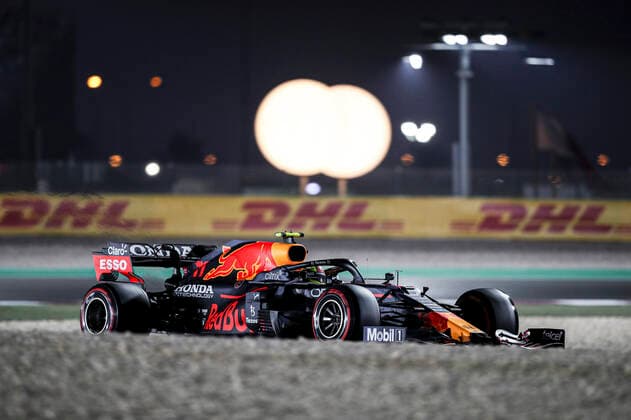 11 Sergio Perez (MEX, Red Bull Racing), F1 Grand Prix of Qatar at Losail International Circuit on November 20, 2021 in Doha, Qatar. (Photo by HOCH ZWEI) Doha Qatar