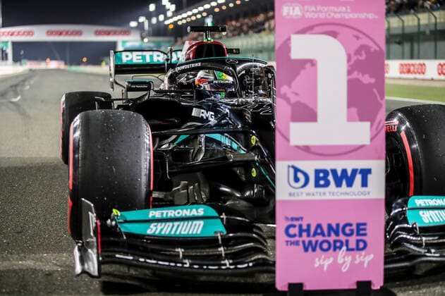 44 Lewis Hamilton (GBR, Mercedes-AMG Petronas F1 Team), F1 Grand Prix of Qatar at Losail International Circuit on November 20, 2021 in Doha, Qatar. (Photo by HOCH ZWEI) Doha Qatar