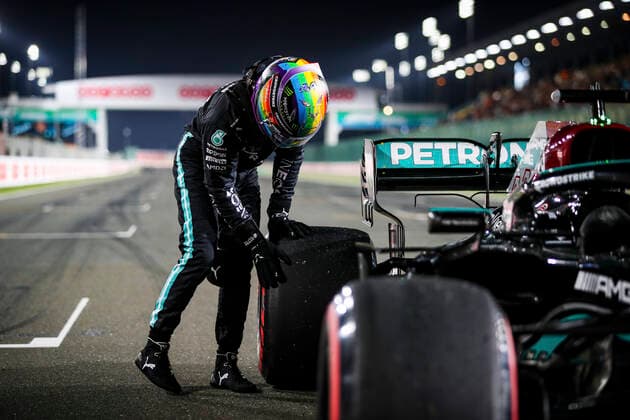 44 Lewis Hamilton (GBR, Mercedes-AMG Petronas F1 Team), F1 Grand Prix of Qatar at Losail International Circuit on November 20, 2021 in Doha, Qatar. (Photo by HOCH ZWEI) Doha Qatar