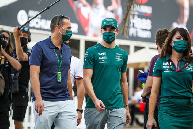 STROLL Lance (can), Aston Martin F1 AMR21, portrait during the Formula 1 Ooredoo Qatar Grand Prix 2021, 20th round of the 2021 FIA Formula One World Championship, WM, Weltmeisterschaft from November 19 to 21, 2021 on the Losail International Circuit, in Lusail, Qatar - F1 - QATAR GRAND PRIX 2021 - RACE DPPI Panoramic  20211121_GOODEN_FGO06495