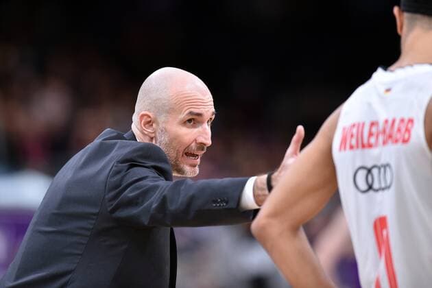 Slaven Rimac (Assistant Coach FC Bayern Muenchen) , Basketball, Bundesliga, BBL, BG Goettingen - FC Bayern Muenchen, 21.11.2021, BG Goettingen - FC Bayern Muenchen, Basketball, Bundesliga, GER, BBL, 21.11.2021 Goettingen Copyright: xEibner-Pressefotox-xRolandxSippelx