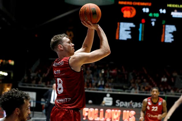 21.11.2021, easyCredit Basketball Bundesliga, BBL, Saison 2021 2022, Herren, Chemnitz Niners - MLP Academics Heidelberg Jan Niklas Wimberg, Niners Chemnitz Chemnitz Messe Chemnitz Sachsen Germany