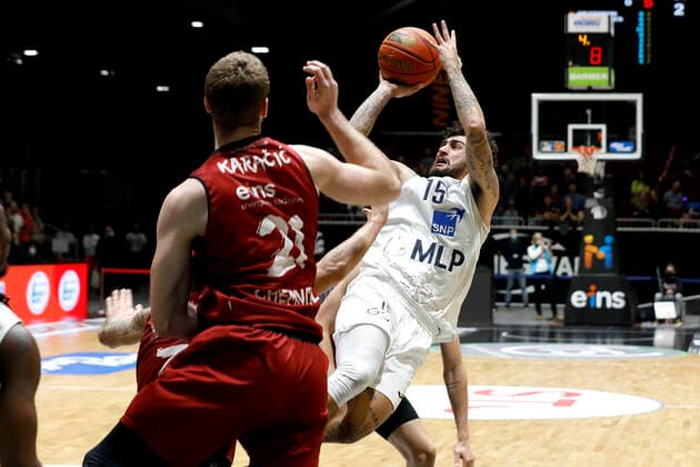 21.11.2021, easyCredit Basketball Bundesliga, BBL, Saison 2021 2022, Herren, Chemnitz Niners - MLP Academics Heidelberg Jordan Geist, MLP Academics Heidelberg Chemnitz Messe Chemnitz Sachsen Germany