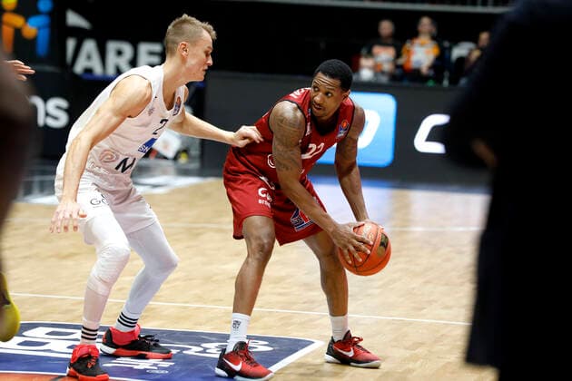 21.11.2021, easyCredit Basketball Bundesliga, BBL, Saison 2021 2022, Herren, Chemnitz Niners - MLP Academics Heidelberg Gerald Robinson, Niners Chemnitz Chemnitz Messe Chemnitz Sachsen Germany