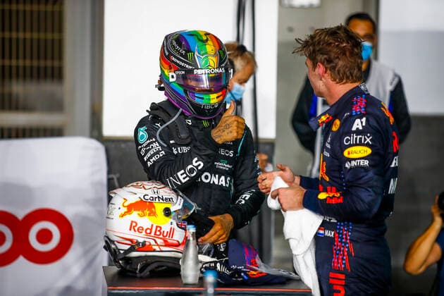 HAMILTON Lewis (gbr), Mercedes AMG F1 GP W12 E Performance, VERSTAPPEN Max (ned), Red Bull Racing Honda RB16B, portrait during the Formula 1 Ooredoo Qatar Grand Prix 2021, 20th round of the 2021 FIA Formula One World Championship, WM, Weltmeisterschaft from November 19 to 21, 2021 on the Losail International Circuit, in Lusail, Qatar - F1 - QATAR GRAND PRIX 2021 - RACE DPPI Panoramic 00121042__B2_4958.JPG_