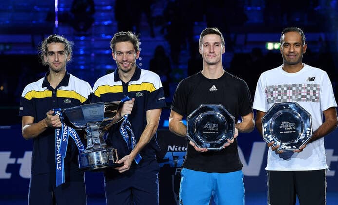 November 21, 2021, TORINO, Italia: Pierre-Hugues Herbert of France and Nicolas Mahut of France celebrate after winning the match against Rajeev Ram of USA and Joe Salisbury of England at the Nitto ATP, Tennis Herren Finals in Turin, Italy, 21 November 2021.ANSA ALESSANDRO DI MARCO TORINO Italia - ZUMAa110 20211121_zaf_a110_057 Copyright: xAlessandroxDixMarcox
