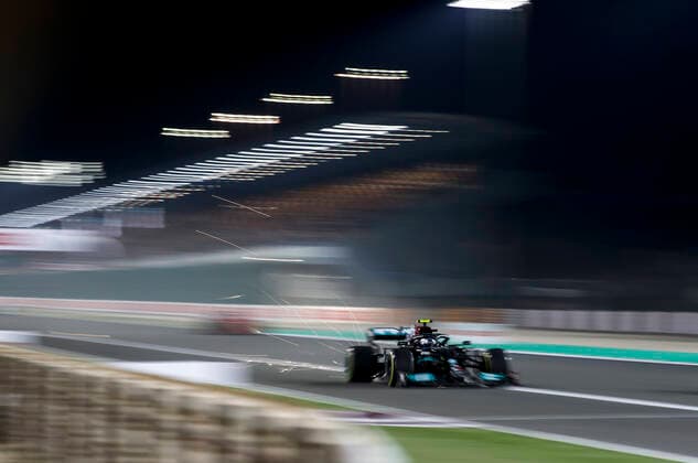 77 Valtteri Bottas (FIN, Mercedes-AMG Petronas F1 Team), F1 Grand Prix of Qatar at Losail International Circuit on November 21, 2021 in Doha, Qatar. (Photo by HOCH ZWEI) Doha Qatar