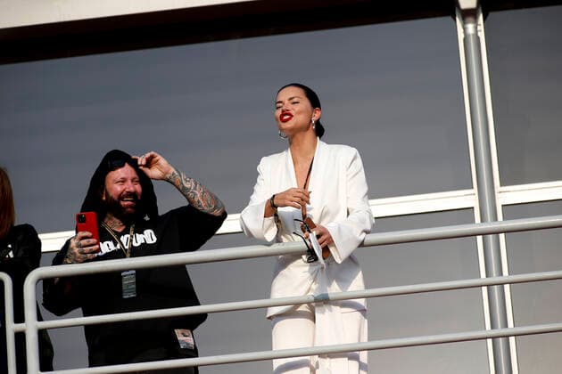 Formel 1, Adriana Lima besucht GP von Katar in Losail Adriana Lima, F1 Grand Prix of Qatar at Losail International Circuit on November 21, 2021 in Doha, Qatar. (Photo by HOCH ZWEI) Doha Qatar