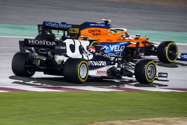 10 Pierre Gasly (FRA, Scuderia AlphaTauri Honda), 4 Lando Norris (GBR, McLaren F1 Team), F1 Grand Prix of Qatar at Losail International Circuit on November 21, 2021 in Doha, Qatar. (Photo by HOCH ZWEI) Doha Qatar