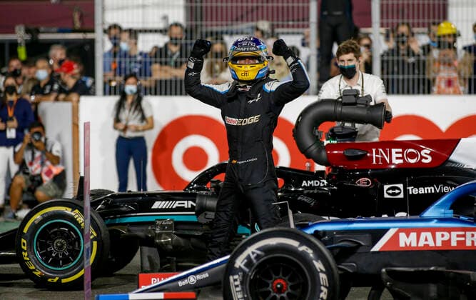 14 Fernando Alonso (ESP, Alpine F1 Team), F1 Grand Prix of Qatar at Losail International Circuit on November 21, 2021 in Doha, Qatar. (Photo by HOCH ZWEI) Doha Qatar