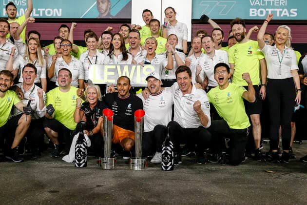 44 Lewis Hamilton (GBR, Mercedes-AMG Petronas F1 Team), 77 Valtteri Bottas (FIN, Mercedes-AMG Petronas F1 Team), Toto Wolff (AUT, Mercedes-AMG Petronas F1 Team), F1 Grand Prix of Qatar at Losail International Circuit on November 21, 2021 in Doha, Qatar. (Photo by HOCH ZWEI) Doha Qatar