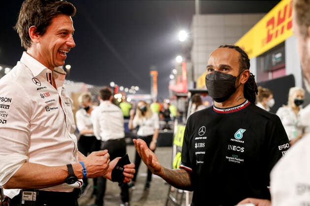 HAMILTON Lewis (gbr), Mercedes AMG F1 GP W12 E Performance, portrait during the Formula 1 Ooredoo Qatar Grand Prix 2021, 20th round of the 2021 FIA Formula One World Championship, WM, Weltmeisterschaft from November 19 to 21, 2021 on the Losail International Circuit, in Lusail, Qatar - F1 - QATAR GRAND PRIX 2021 - RACE DPPI Panoramic  F12021GP20QAT_JK236571