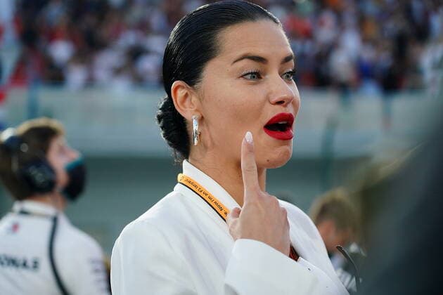Formula 1 Ooredoo Qatar Grand Prix 2021 21.11.2021, Losail International Circuit, Doha, Formula 1 Ooredoo Qatar Grand Prix 2021 ,im Bild Model Adriana Lima