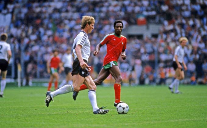 14.06.84 Portugal - Deutschland Frankreich, Straßburg, 14.06.1984, Fussball, UEFA EM Europameisterschaft 1992 in Frankreich, Portugal - DFB Deutschland (0:0): Karlheinz Förster (Deutschland). *** 14 06 84 Portugal Germany France, Strasbourg, 14 06 1984, Football, UEFA European Championship 1992 in France, Portugal DFB Germany 0 0 Karlheinz Förster Germany