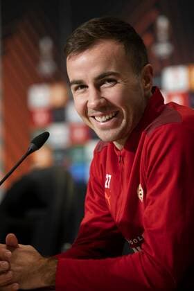 EINDHOVEN - Mario Gotze of PSV during the press conference, PK, Pressekonferenz in the run-up to the UEFA Europa League group match against Sturm Graz. ANP OLAF KRAAK UEFA Europa League 2021 2022 xVIxANPxSportx xxANPxIVx