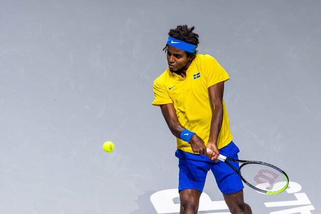 211125 Elias Ymer of Sweden during the Davis Cup Finals group stage tennis match between Canada and Sweden on November 25, 2021 in Madrid. Photo: Mathias Bergeld BILDBYRAN kod MB MB0271 tennis davis cup davis cup finals davis cup finals 2021 canada sweden bbeng sverige kanada Copyright: MATHIASxBERGELD BB211125MB012