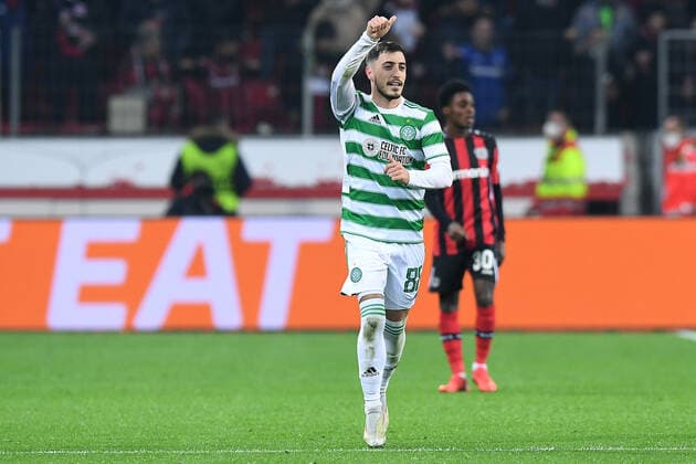 Fußball Europa League Gruppenphase 5. Spieltag Bayer 04 Leverkusen - Celtic Glasgow am 25.11.2021 in der BayArena in Leverkusen Torjubel zum 1:1 durch Josip Juranovic ( Glasgow )