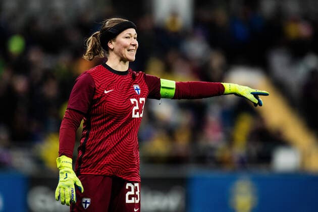 211125 goalkeeper Tinja-Riikka Korpela of Finland during the FIFA Women s World Cup Qualifier football match between Sweden and Finland on November 25, 2021 in Göteborg. Photo: Michael Erichsen BILDBYRAN COP 89 CS0237 fotboll football soccer fotball vm-kval kval fifa women s world cup qualifier qualifier sverige sweden finland dam bbeng Copyright: MICHAELxERICHSEN BB211125MI055