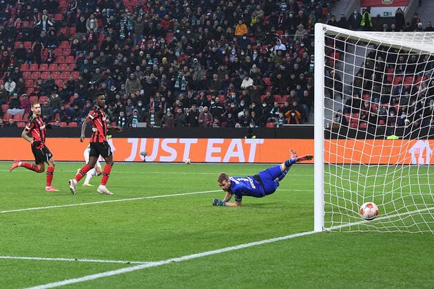 Fußball Europa League Gruppenphase 5. Spieltag Bayer 04 Leverkusen - Celtic Glasgow am 25.11.2021 in der BayArena in Leverkusen Tor zum 1:2 durch Jota ( Glasgow )