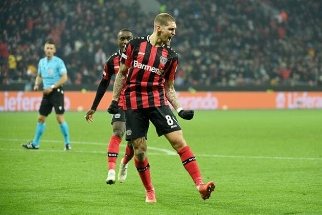 Leverkusen, Bayarena, 25.11.21, GER, Herren, UEFA Europa League, Saison 2021-2022, Bayer 04 Leverkusen - Celtic Glasgow Bild: Robert Andrich (Leverkusen) jubelt nach seinem Tor zum 2:2 Nur fuer journalistische Zwecke! Only for editorial use! Nordrhein-Westfalen Deutschland