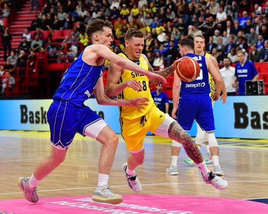 Finland s Shawn Huff and Sweden s Viktor Gaddefors during the Fiba World Cup European qualifier basketball match, 1st round Group C, between Sweden and Finland at Avicii Arena in Stockholm, Sweden November 25, 2021. STOCKHOLM Sweden x10030x