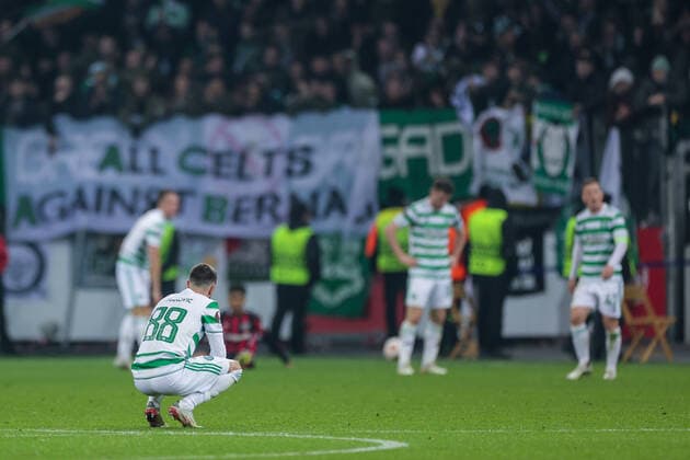25.11.2021, Fussball, Saison 2021 2022, Europa League, 5. Spieltag, Bayer 04 Leverkusen - Celtic Glasgow, Josip Juranovic (Celtic Glasgow) Foto: Dennis Ewert RHR-FOTO Leverkusen BayArena NRW Deutschland xRHR-FOTO DEx