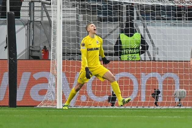 FRANKFURT, GERMANY - NOVEMBER 25 : Jean Butez goalkeeper of Antwerp FC during the UEFA Europa League Group stage D match between Eintracht Frankfurt and Royal Antwerp FC on November 25, 2021 in Frankfurt, Germany, 25 11 21 ( Frankfurt v Antwerp FC - UEFA Europa League PhotoNews Panoramic 