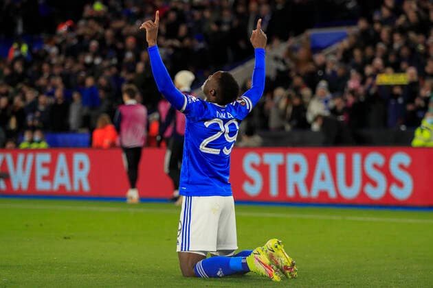 UEFA Europa League Leicester City vs Legia Warsaw Patson Daka 29 of Leicester City gives thanks after scoring to make it 1-0 Leicester King Power Stadium Leicestershire United Kingdom Copyright: xConorxMolloy NewsxImagesx