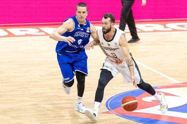 Deutschland vs. Estland, Basketball, WM Qualifikation 2023, Gruppe D, 25.11.2021 Foto:EIBNER Guener Santemiz Deutschland vs. Estland, Basketball, WM Qualifikation 2023, Gruppe D, 25.11.2021 Nuernberg Copyright: xEIBNER GuenerxSantemizx EP_GSZ