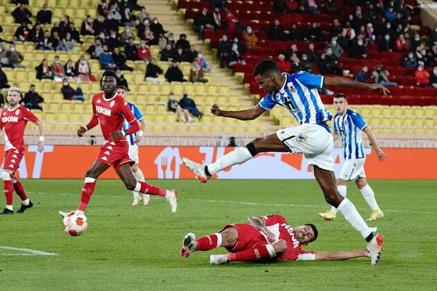 Alexander Isak (Real Sociedad) - Guillermo Maripan (AS monaco) FOOTBALL : AS Monaco vs Real Sociedad - Ligue Europa - Monaco - 25 11 2021 NorbertScanella Panoramic 