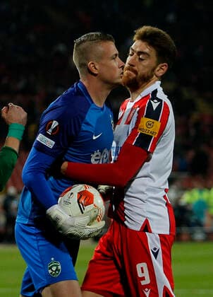 25.11.2021 Belgrade(Serbia) FK Crvena Zvezda(FC Red Star)-Ludogorets Europa League men s football Sergio Padt(L) Ludogorets, Milan Pavkov(R) Crvena Zvezda(Red Star) :Str