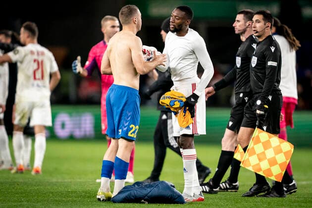 Broendby IFs Josip Radosevic efter Europa League kampen mellem Broendby IF og Olympique Lyonnais paa Broendby Stadion i Broendby, torsdag den 25. november 2021. Broendby taber kampen 1-3.. , Broendby Denmark Copyright: RitzauxScanpix MadsxClausxRasmussenx cop101 spdk20211125-235714-L