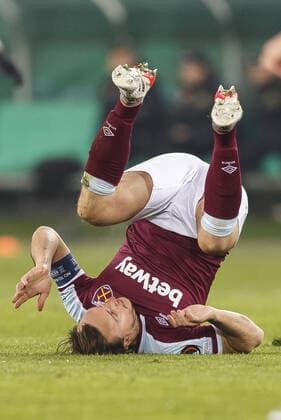 Mark Noble of West Ham United during the UEFA Europa League Group H match between Rapid Vienna and West Ham United at Allianz Stadion Where: Vienna, Austria When: 25 Nov 2021 Credit: Daniel phcimages Cover Images **NOT AVAILABLE FOR PUBLICATION IN UK NEWSPAPERS** Copyright: xDaniel phcimages CoverxImagesx 50935844 EDITORIAL USE ONLY. RESTRICTED TO NEWSPAPERS BASED IN THE UK