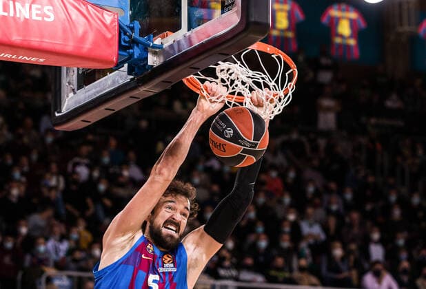 November 26, 2021, Barcelona, Barcelona, Spain: Serta Sanli of FC Barcelona, Barca in action during the Turkish Airlines EuroLeague match between FC Barcelona and Zalgiris Kaunas at Palau Blaugrana on November 26, 2021 in Barcelona, Spain. Barcelona Spain - ZUMAa181 20211126_zaa_a181_092 Copyright: xJavierxBorregox