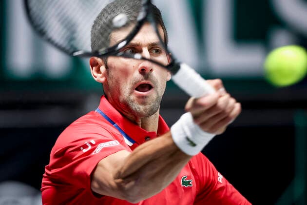 Sport Themen der Woche KW47 TENNIS - ITF Davis Cup 2021, SRB vs GER INNSBRUCK,AUSTRIA,27.NOV.21 - TENNIS - ITF Davis Cup Finals 2021, Serbia vs Germany. Image shows Novak Djokovic (SRB), and Jan-Lennard Struff.  GEPAxpictures xPatrickxSteiner