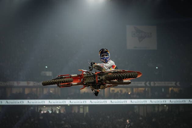 Bilder des Jahres 2021, Sport 11 November Sport Themen der Woche KW47 SX1 - Dylan WRIGHT (CDN-Honda GDR Canada) MOTO : Supercross 2021 a La Defense Arena - 27 11 2021 AurelienMorissard Panoramic 