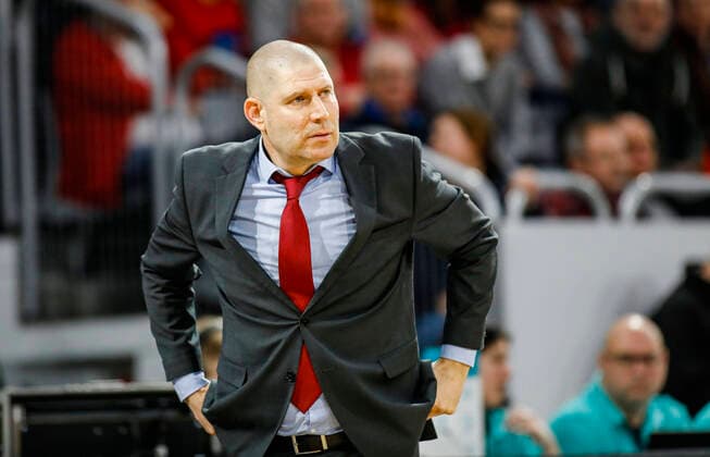 Trainer Oren Amiel (CEZ Nymburk) ASV-Autorennummer: 4026335 Basketball Champions League 2018 19, Hauptrunde Regular Season, Spieltag 14, Brose Bamberg - CEZ Nymburk 06.02.2019, e bitte Ruecksprache mit dem Fotografen halten. - . . Copyright: DanielxLöb