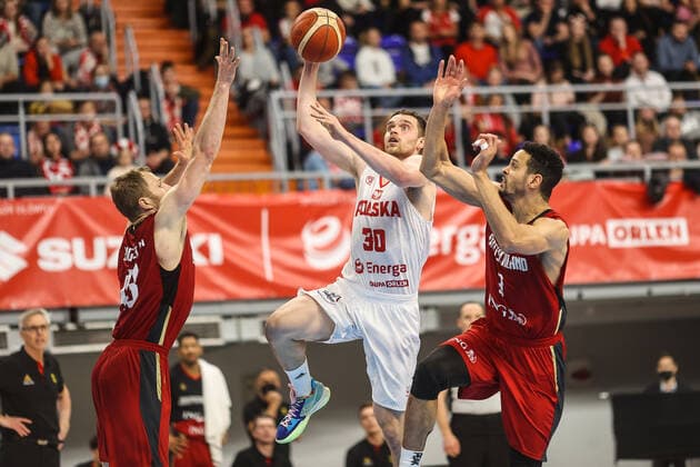 Basketball, WM Quali, Polen - Deutschland 28.11.2021 LUBLIN, HALA GLOBUS?KOSZYKOWKA (BASKETBALL) , KWALIFIKACJE MISTRZOSTW SWIATA FIBA ( FIBA WORLD CUP QUALIFICATION ) MECZ POLSKA - NIEMCY ( GAME POLAND - GERMANY )?NZ JAKUB GARBACZ?FOTO LUKASZ GROCHALA CYFRASPORT NEWSPIX.PL --- Newspix.pl  20211128CSLG0023