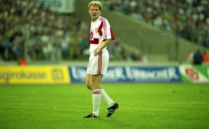 27.07.91 VfB Stuttgart - Inter Mailand Deutschland, Stuttgart, 27.07.1991, Fussball, Bundesliga, Testspiel, VfB Stuttgart - Inter Mailand (2:1): Matthias Sammer (VfB Stuttgart). *** 27 07 91 VfB Stuttgart Inter Milan Germany, Stuttgart, 27 07 1991, Football, Bundesliga, Test match, VfB Stuttgart Inter Milan 2 1 Matthias Sammer VfB Stuttgart