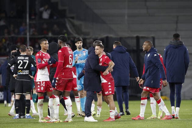 N Kovac et R Aguilar FOOTBALL : Angers Vs Monaco - Ligue 1 - 01 12 2021 MichaelBaucher Panoramic 